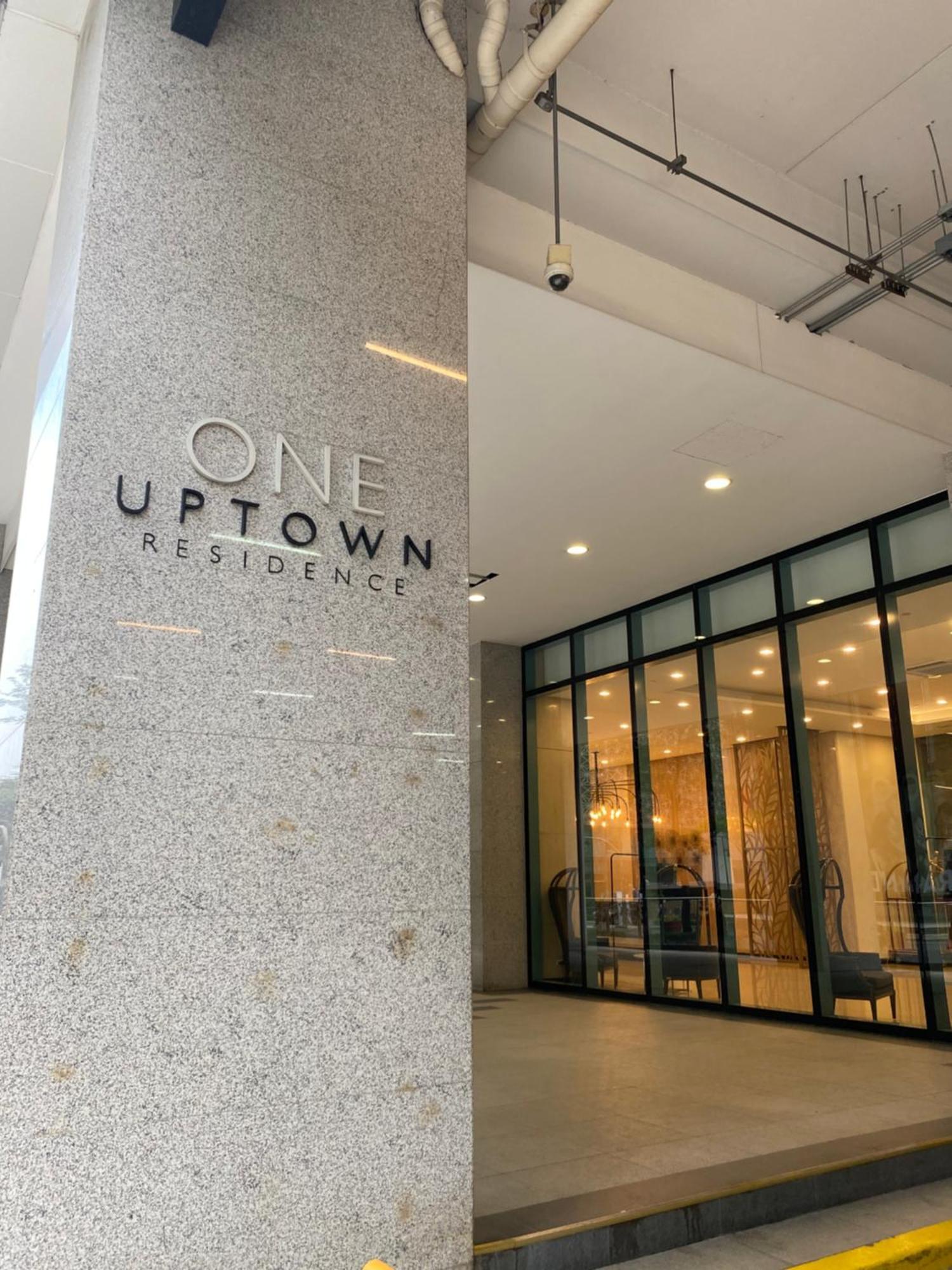1 Bedroom Uptown Bgc Across Uptown Mall مانيلا المظهر الخارجي الصورة